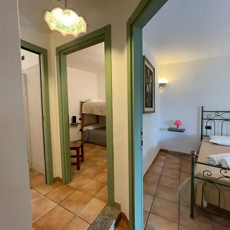M.ladu Apartment *