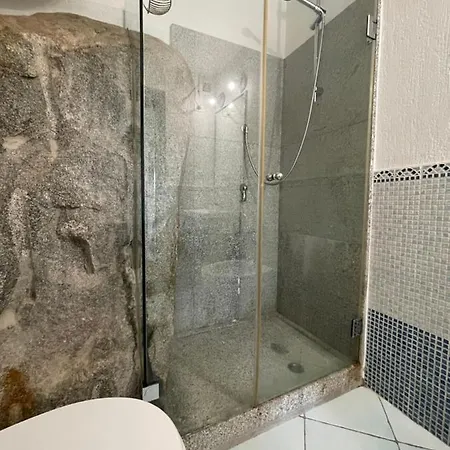M.ladu Apartment *